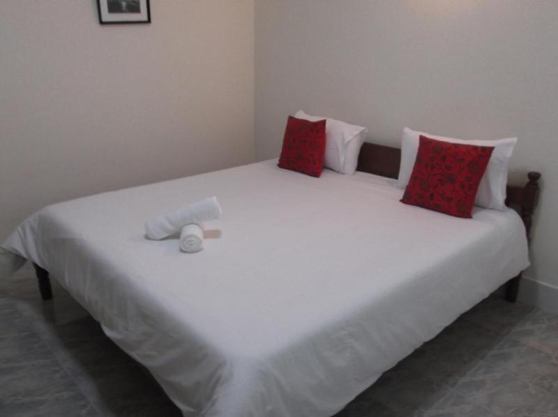 Albatross Guesthouse @ Thungwualaen Beach Pathiu Εξωτερικό φωτογραφία