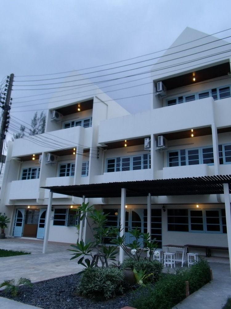 Albatross Guesthouse @ Thungwualaen Beach Pathiu Εξωτερικό φωτογραφία