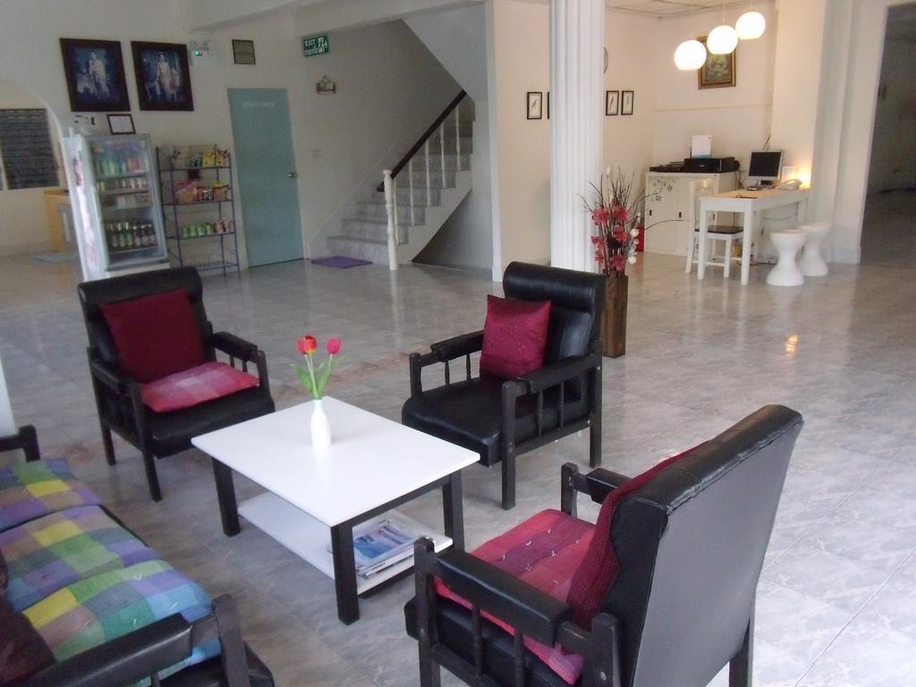 Albatross Guesthouse @ Thungwualaen Beach Pathiu Εξωτερικό φωτογραφία