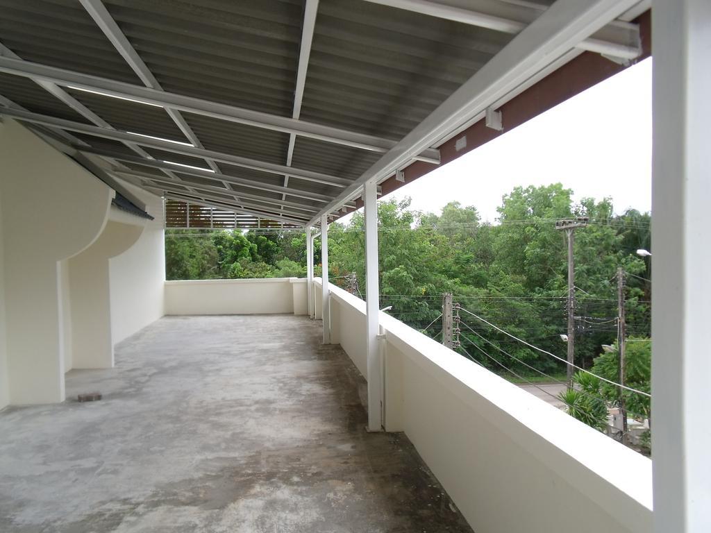 Albatross Guesthouse @ Thungwualaen Beach Pathiu Εξωτερικό φωτογραφία
