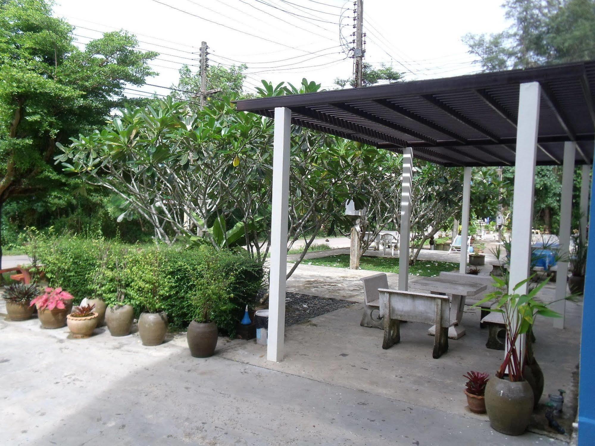 Albatross Guesthouse @ Thungwualaen Beach Pathiu Εξωτερικό φωτογραφία